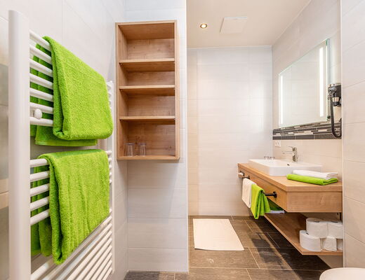 Spacious bathroom in the apartment