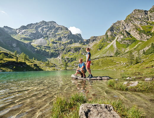 Wanderung zum Steirischen Bodensee in der Region Schladming-Dachstein beim Sommerurlaub im 4 Sterne Hotel Moser in Rohrmoos Schladming